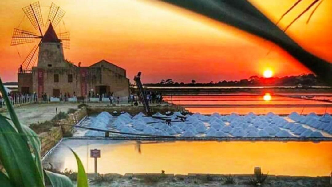 Sunrise Stagnone - Seafront Kitesurf Bed & Breakfast Marsala Eksteriør bilde